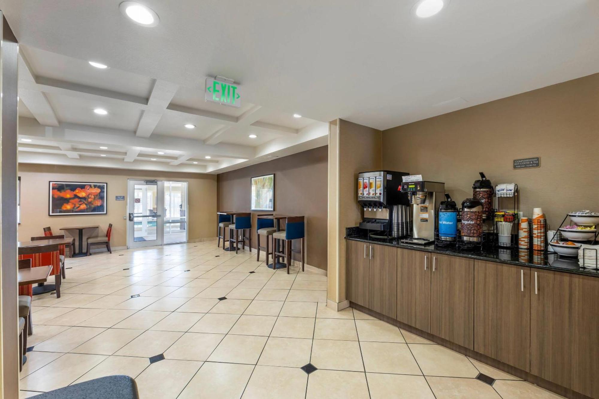 Comfort Inn & Suites Orem - Provo מראה חיצוני תמונה