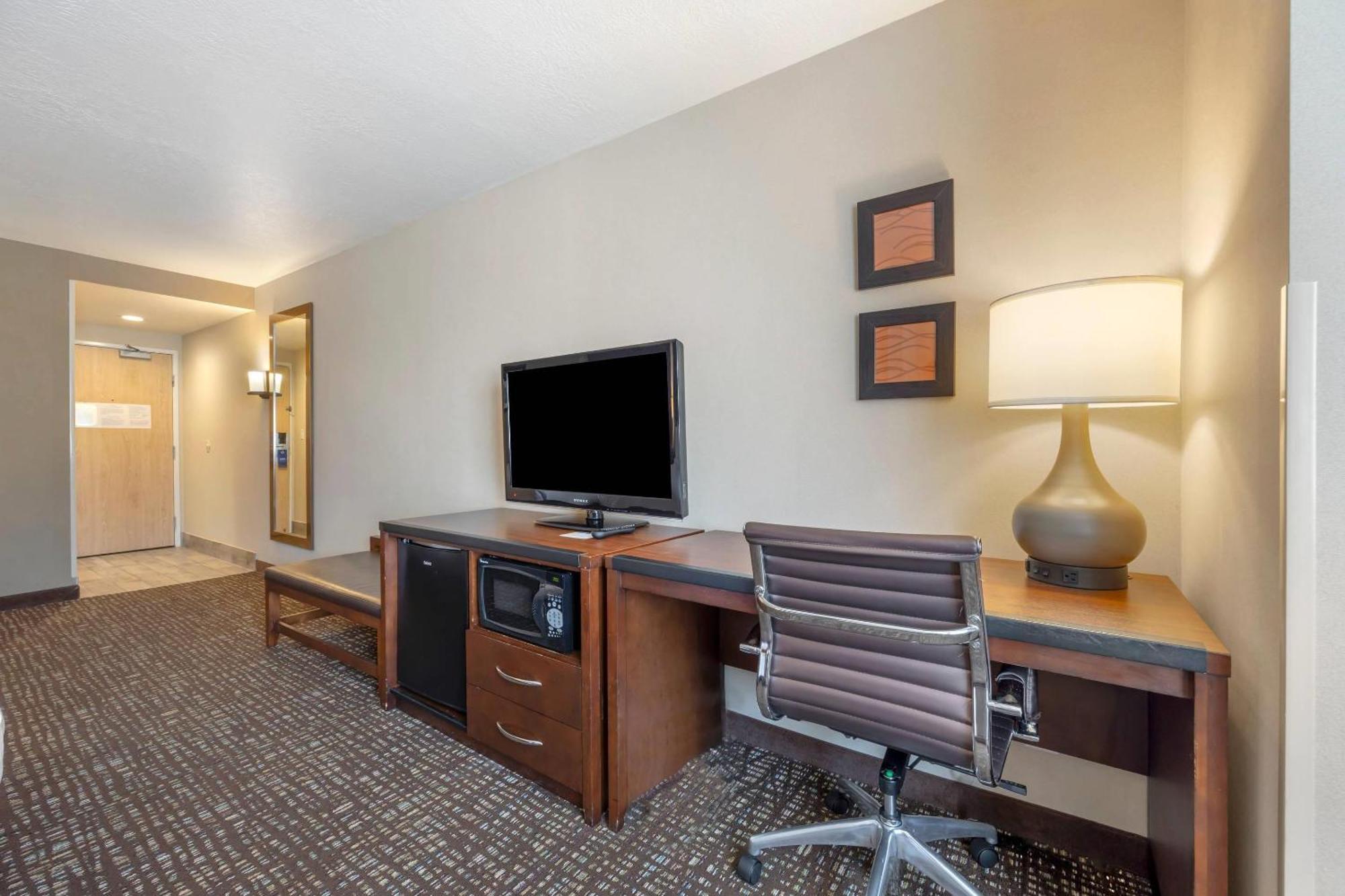 Comfort Inn & Suites Orem - Provo מראה חיצוני תמונה